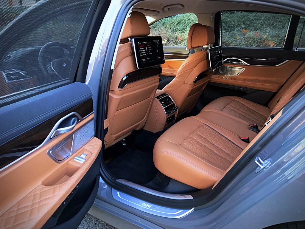 BMW 745e - Imagine 21
