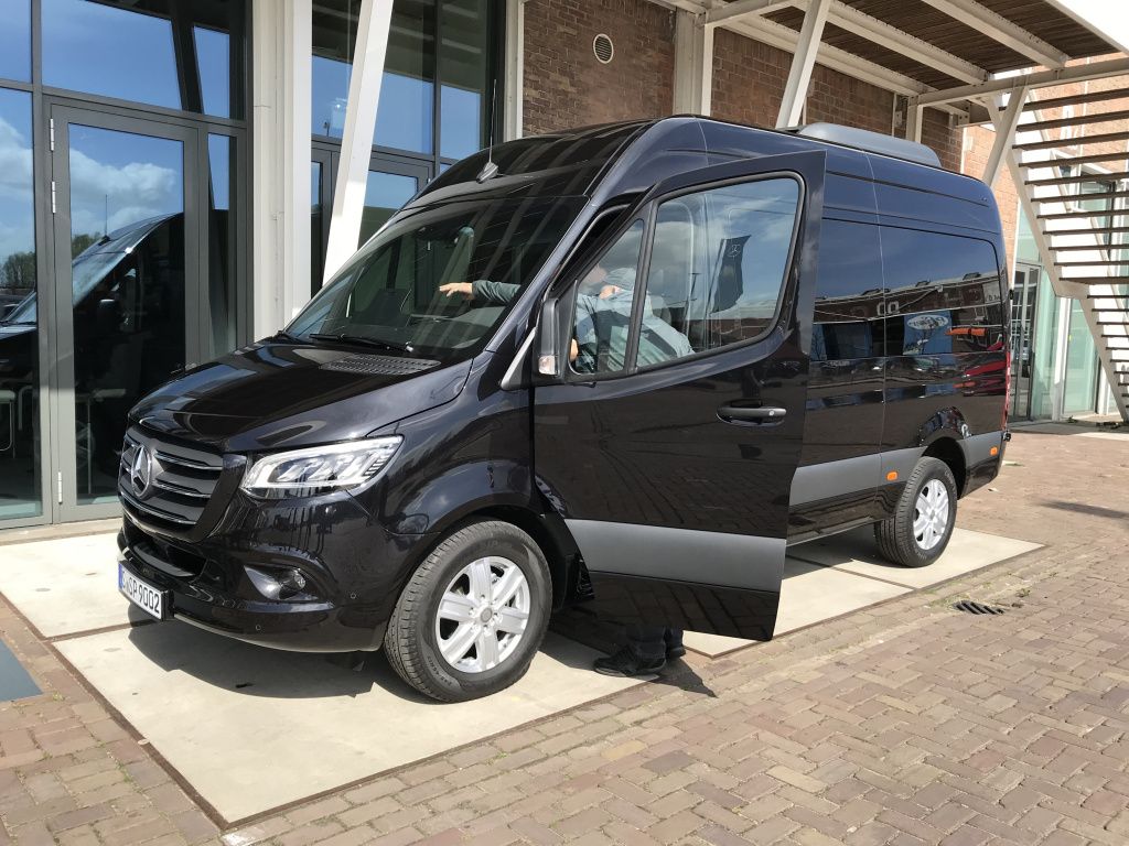 Mercedes-Benz Sprinter - Imagine 1