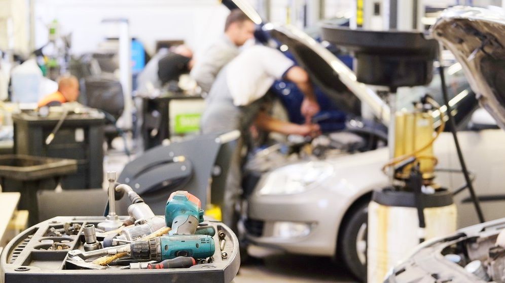 ANPC a amendat cu aproape 500.000 de lei service-uri şi dealeri auto din întreaga ţară