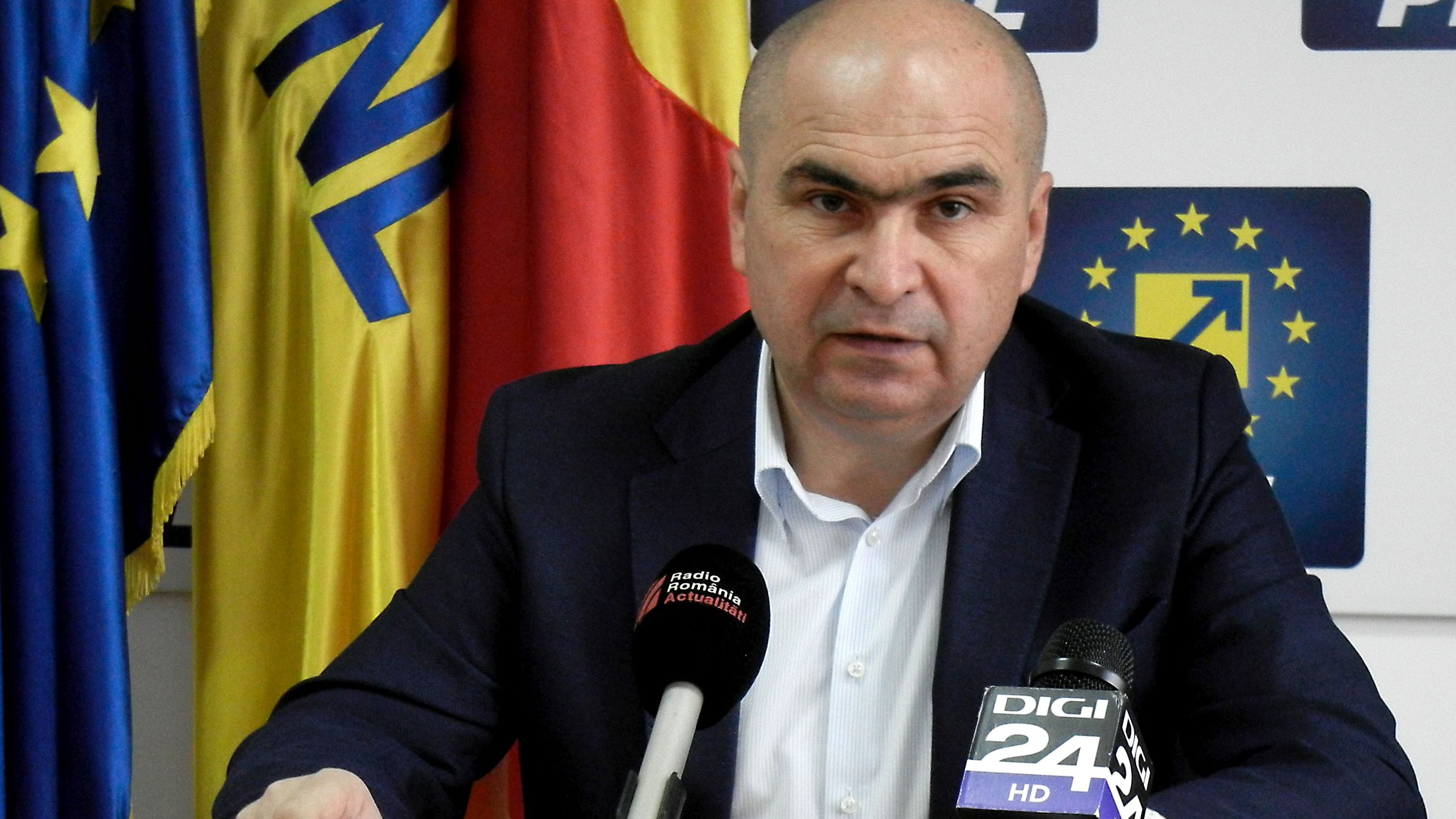 PNL nu renunță la Bolojan: Susține continuarea coaliției în actuala formulă „care a funcționat până la un punct, cu bune și rele”
