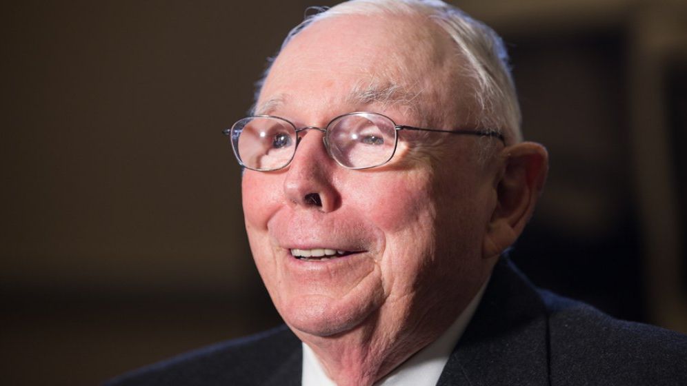 Sfat de viață de la Charlie Munger, mâna dreaptă a lui Warren Buffet: Ca să fim fericiți, trebuie să avem mai puține așteptări