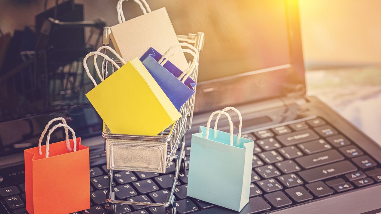 Surprize pe piata de eCommerce romaneasca: Alibaba "ia fata" Amazon.com