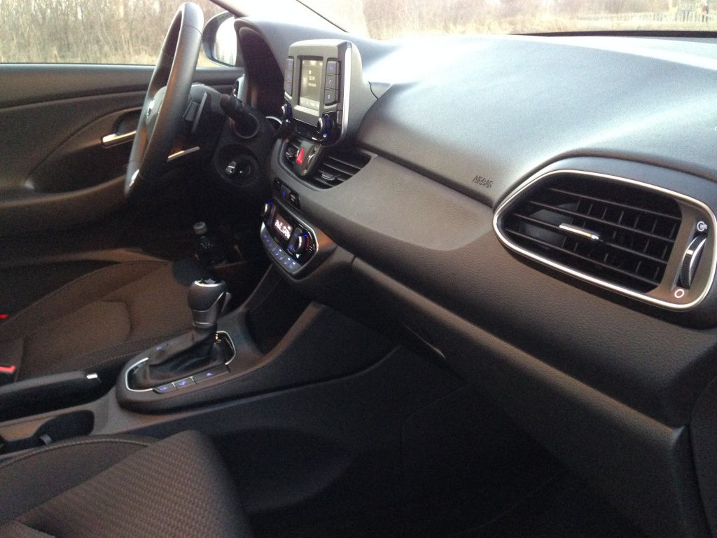 Hyundai i30 - Imagine 16