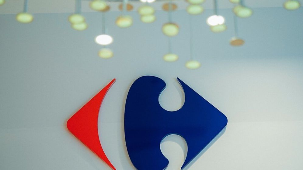 Carrefour iese cu declarații în urma protestelor angajaților. Compania îi invită pe aceștia la negocieri