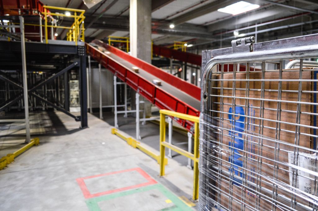 GALERIE FOTO | Cum arată cel mai mare centru logistic al Sameday - Imagine 40