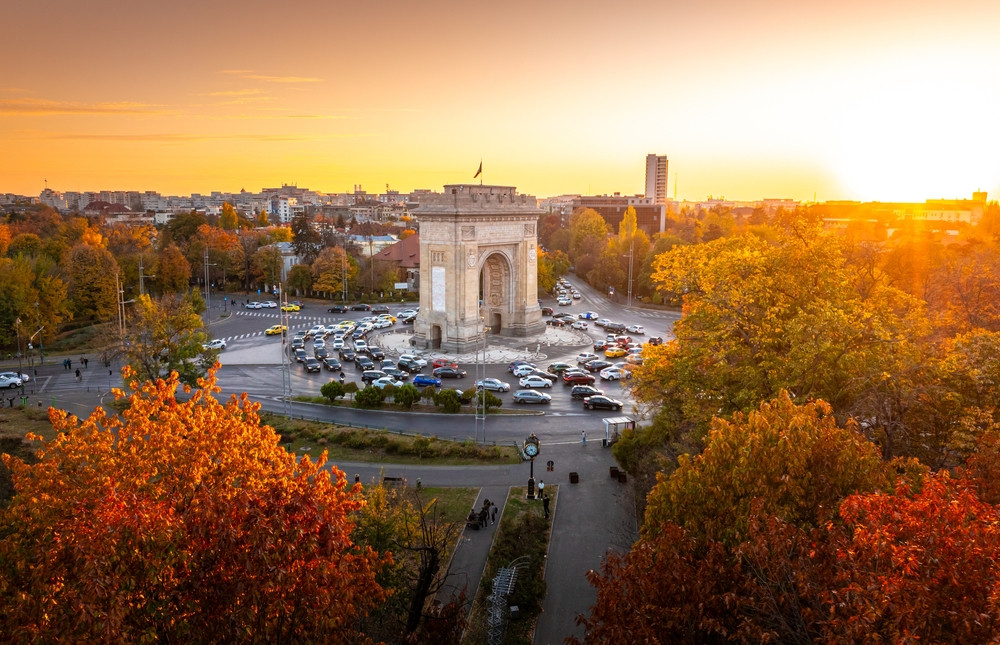 Ce să faci în București în weekendul 16-18 octombrie: de la festivaluri gastronomice și târguri de modă la spectacole de lumini și evenimente de Halloween