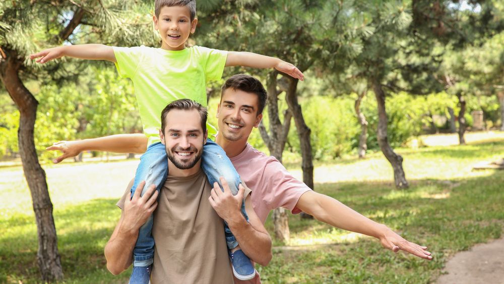 Proiect UE: Drepturile parentale să fie recunoscute în toate statele, indiferent de natura lor