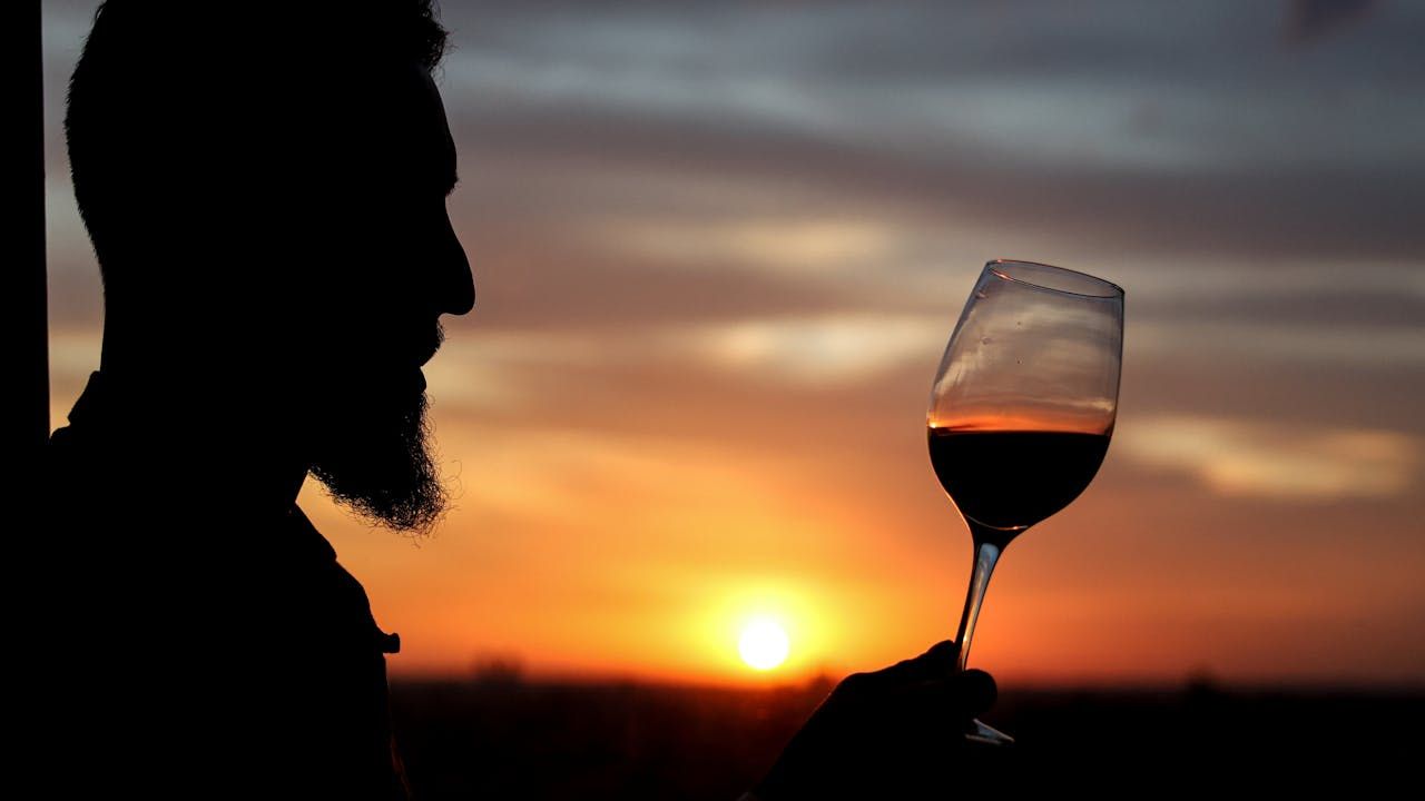 Klaus Schneider, viticultor german: „Vinul și berea nu sunt alcool”. Indiferent de grade, interesul românilor tot este în creștere