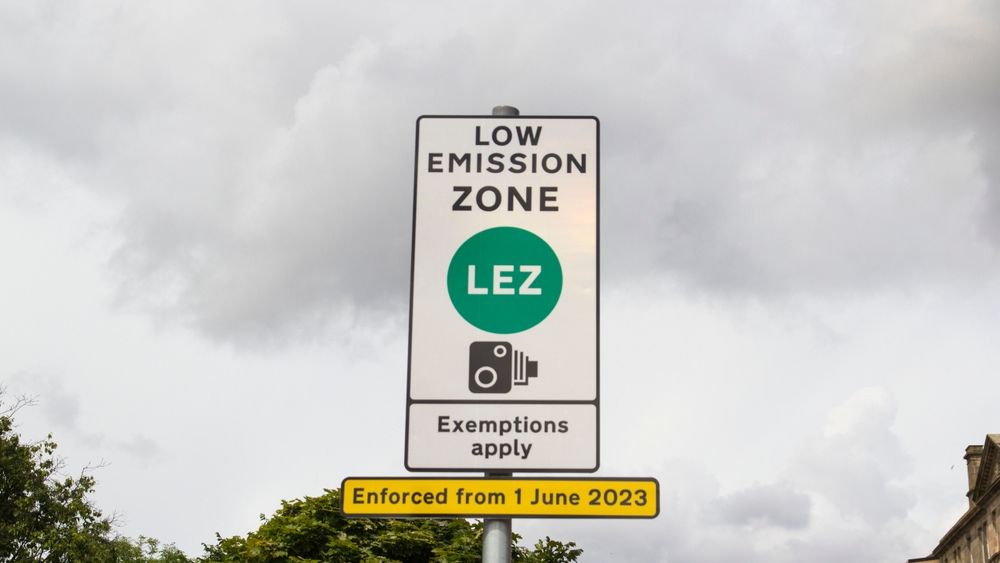 Primăria Capitalei vrea să interzică accesul mașinilor poluante în centrul orașului. Ce prevede noul Plan de Acțiune pentru Orașe Verzi