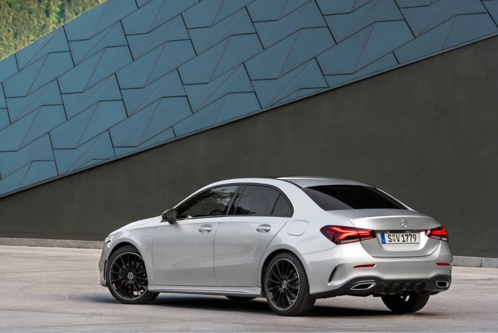 Mercedes-Benz Clasa A sedan - Imagine 8