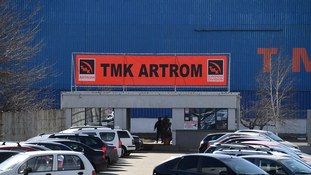 Fabrica de țevi din Slatina a fost vândută de ruși. Sârbii de la Hefestos Capital cumpără producătorul de la grupul TMK