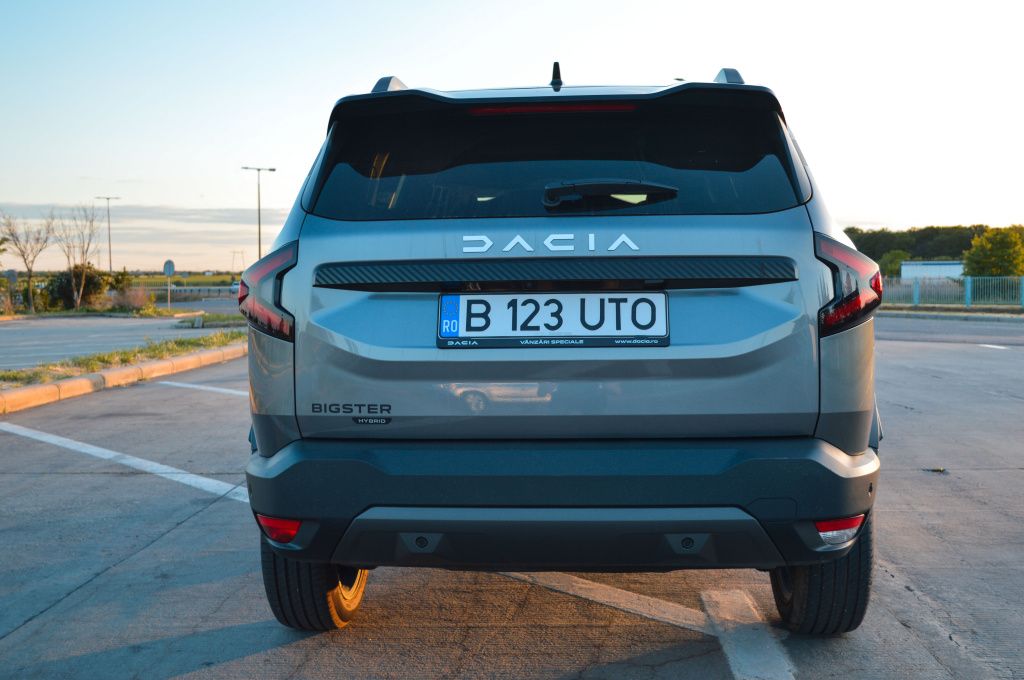 [FOTO] Test Drive Dacia Bigster Hybrid 155. Prima Dacia care oferă liniștea unei mașini premium - Imagine 20