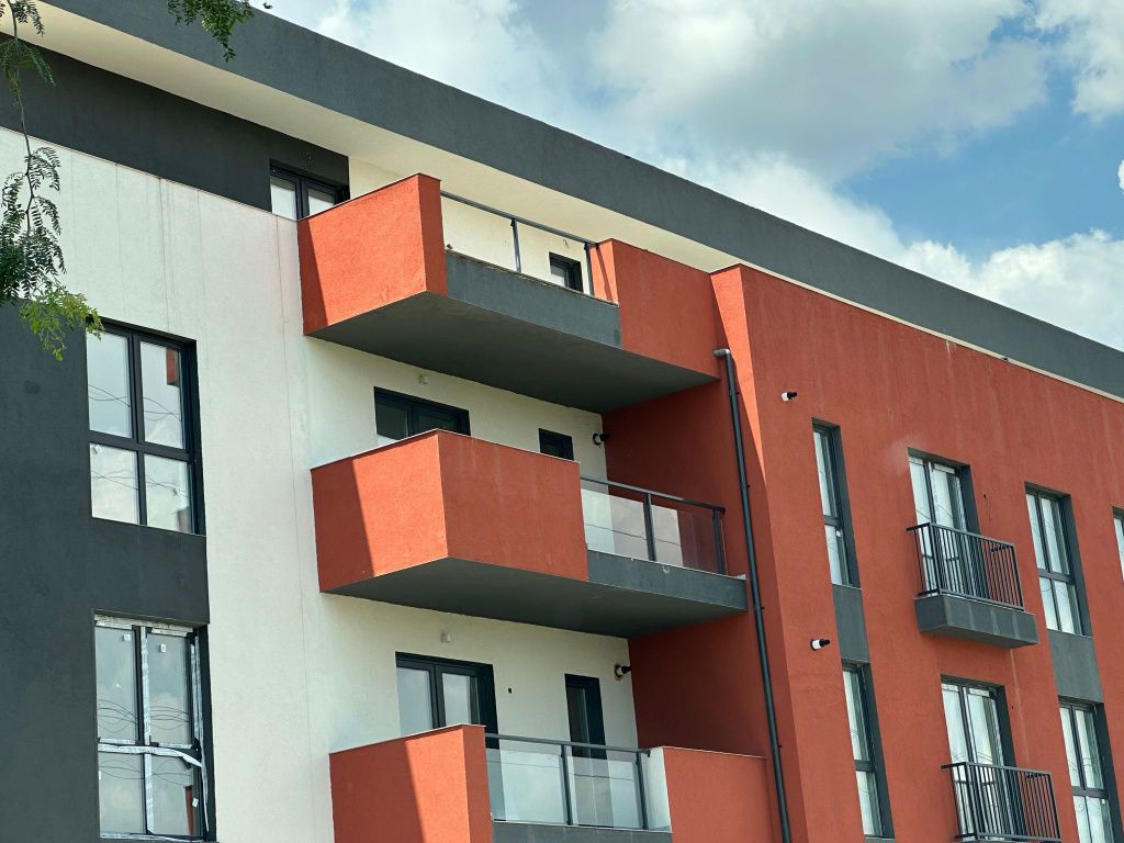 ANAF scoate la licitație un apartament nou-nouț, sub prețul pieței - Imagine 1