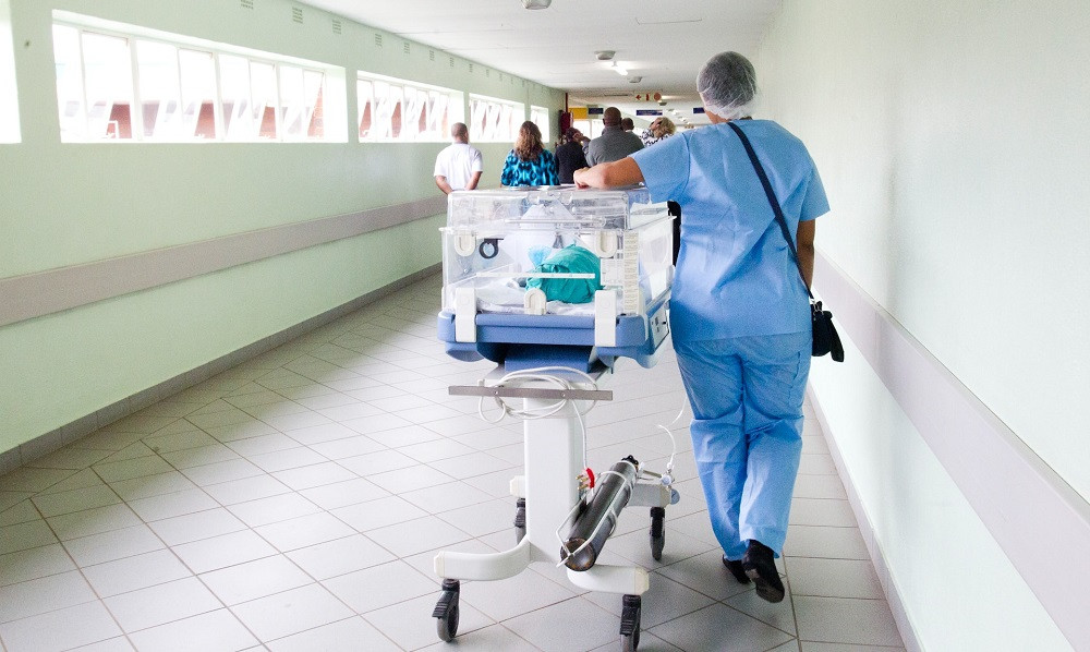 7 din 10 medici ar accepta posturi în provincie, dacă oferta acoperă și sprijin pentru familie