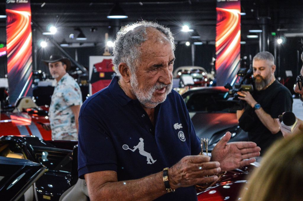 GALERIE FOTO | Țiriac Collection are un nou Ferrari cu peste 800 de cai putere și un preț de apro - Imagine 1