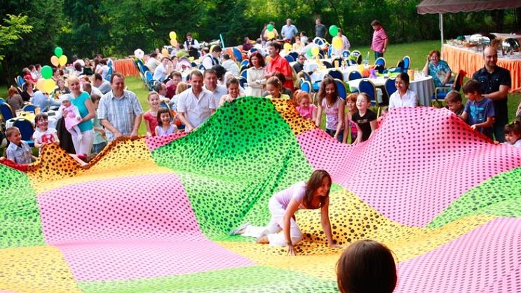 Un altfel de team building: iesiri in aer liber in care angajatii isi aduc si familiile