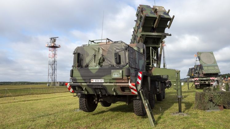 Compania americana Raytheon poate obtine un profit de 500 mil. dolari din contractul cu Romania pentru rachete Patriot