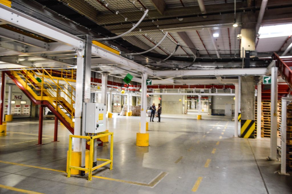 GALERIE FOTO | Cum arată cel mai mare centru logistic al Sameday - Imagine 25