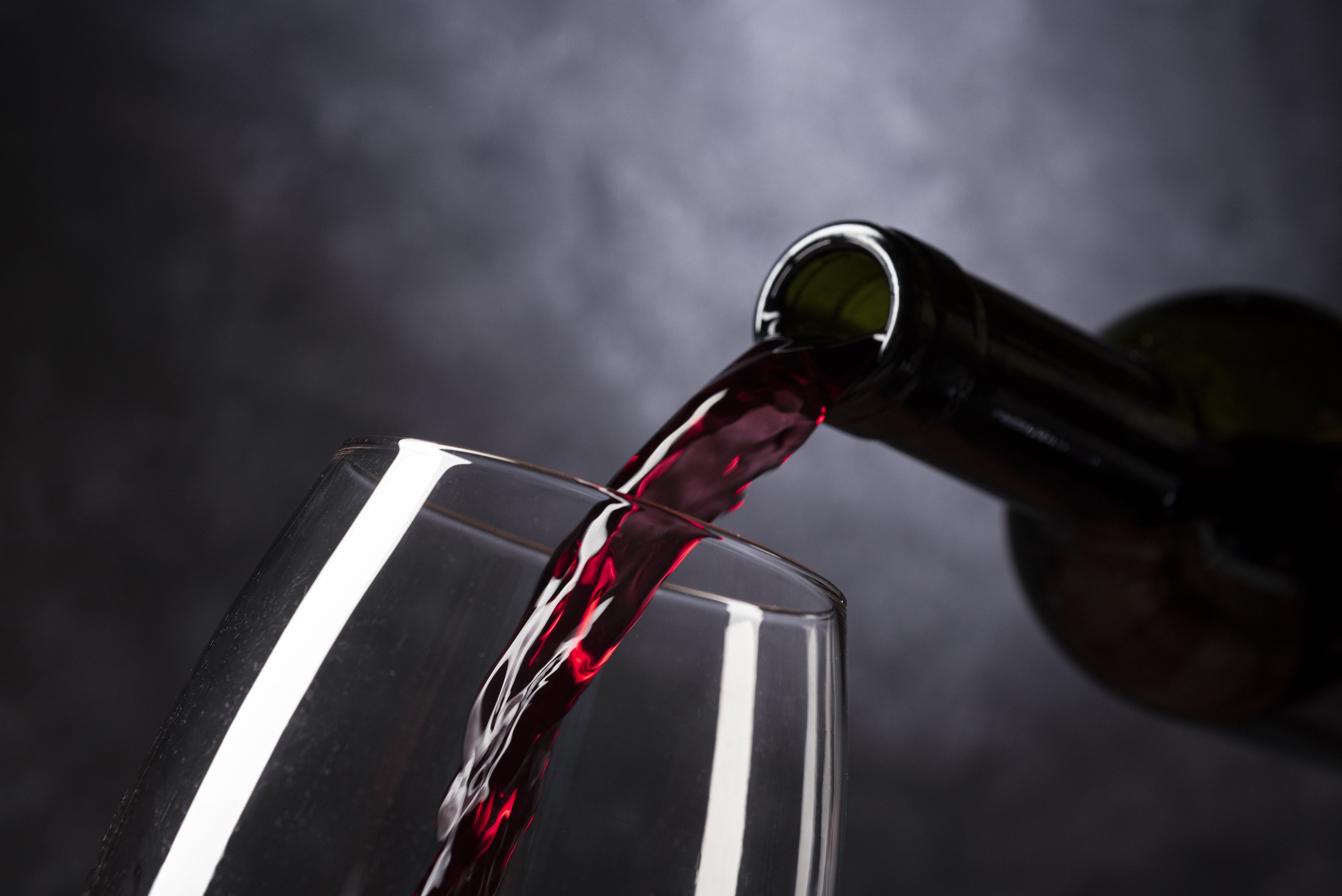 Vinurile din Republica Moldova vin în forță la București: peste 40 de crame participă la festivalul de pe Kiseleff