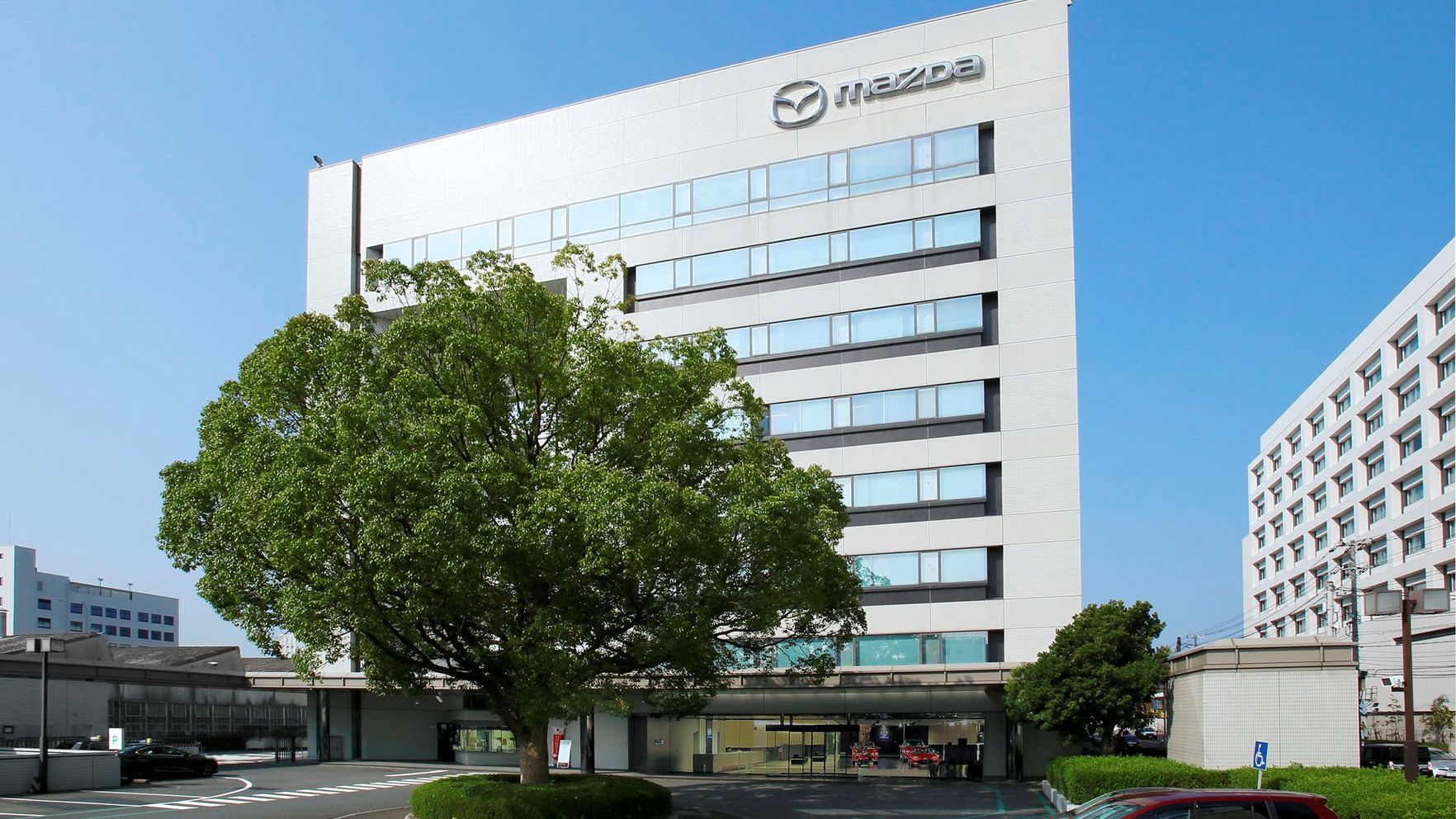 Uzinele Mazda reduc producția în martie și aprilie