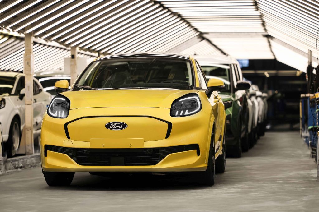 GALERIE FOTO | Ford Puma Gen-E, prima electrică făcută în România, a intrat în producție - Imagine 19