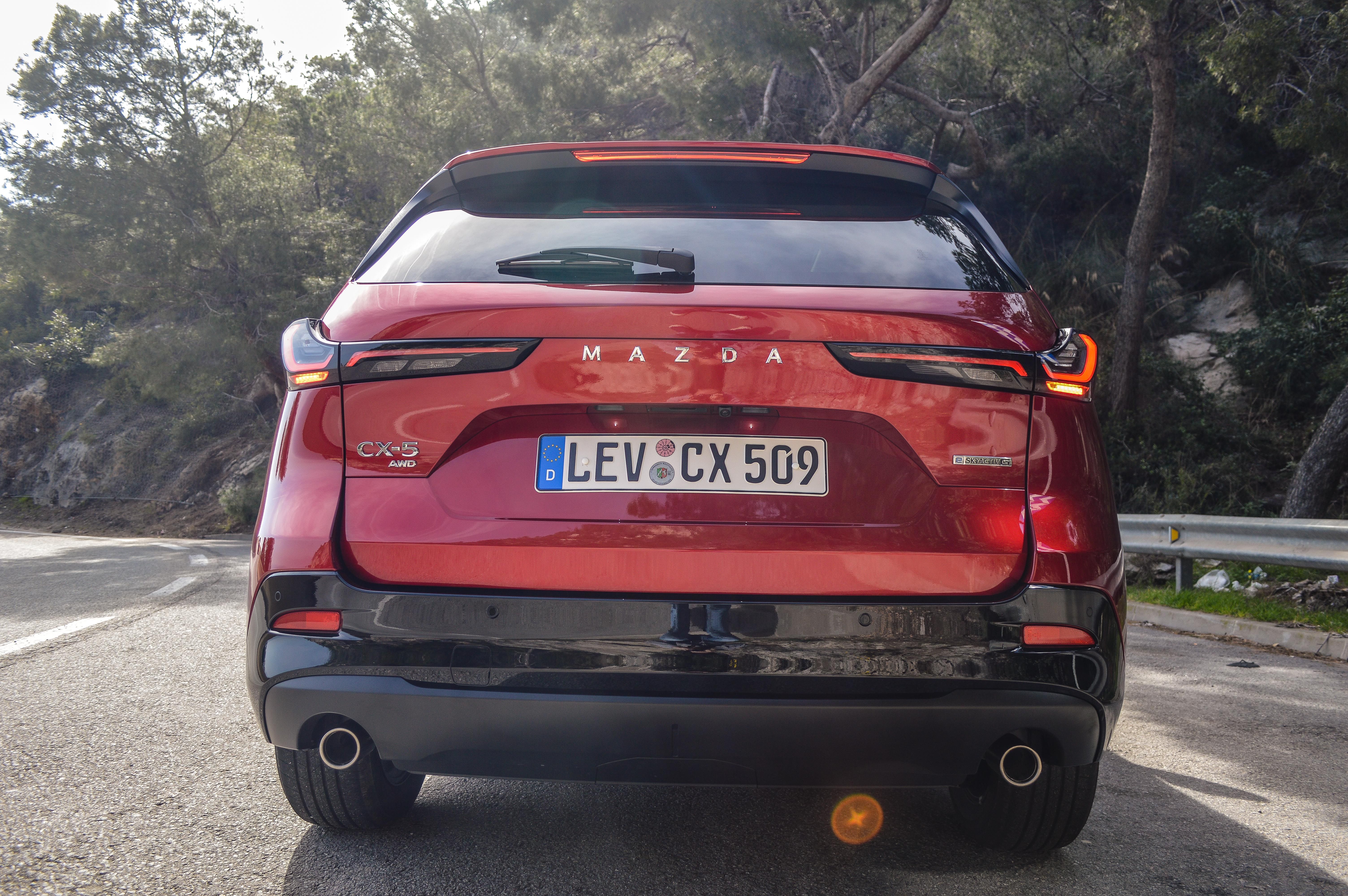 Prin contact cu Mazda CX-5 2026: Japonezii dovedesc că știu în continuare să facă un SUV pe care să vrei cu adevărat să-l conduci - Poza 11