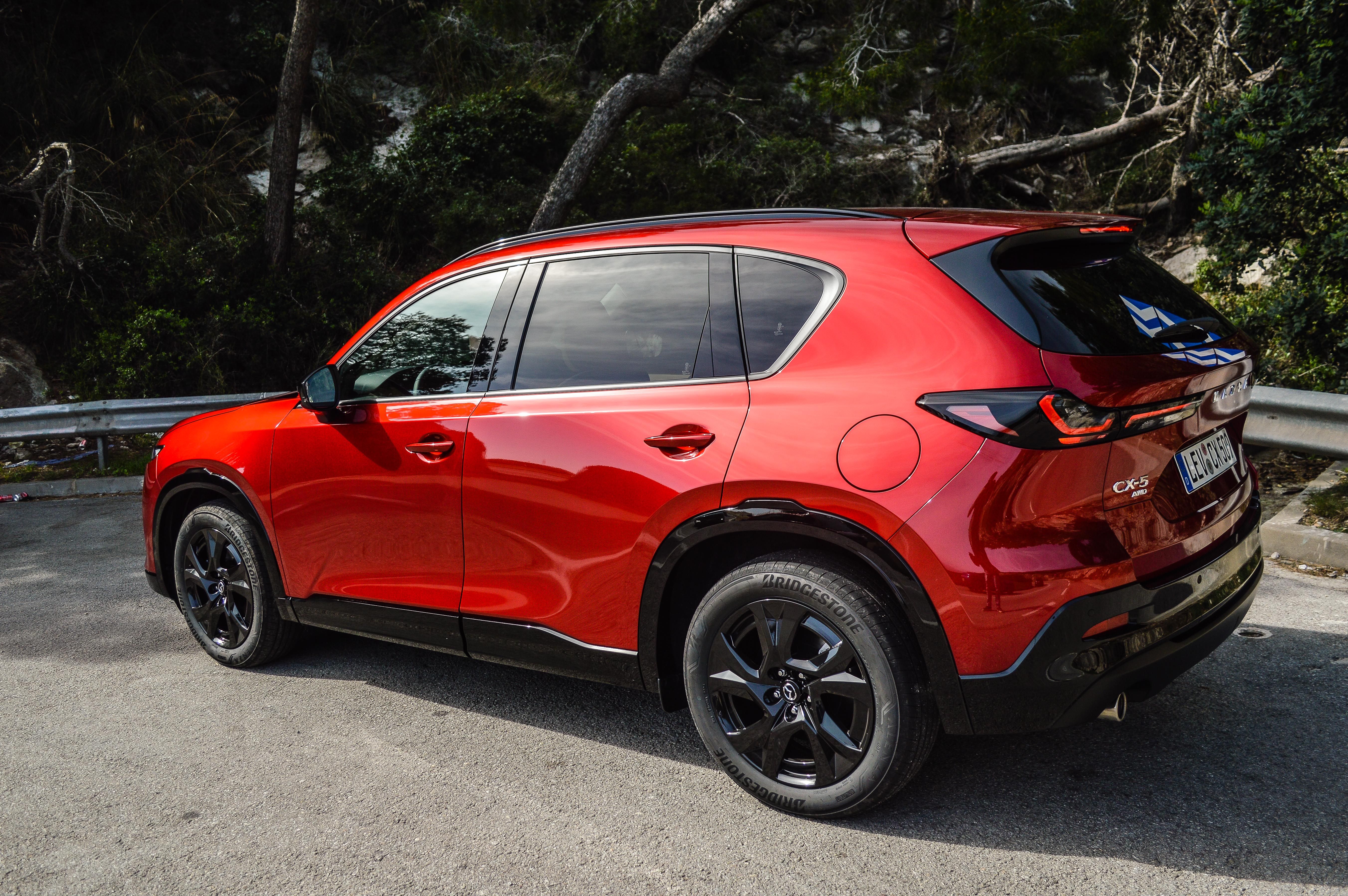 Prin contact cu Mazda CX-5 2026: Japonezii dovedesc că știu în continuare să facă un SUV pe care să vrei cu adevărat să-l conduci - Poza 8