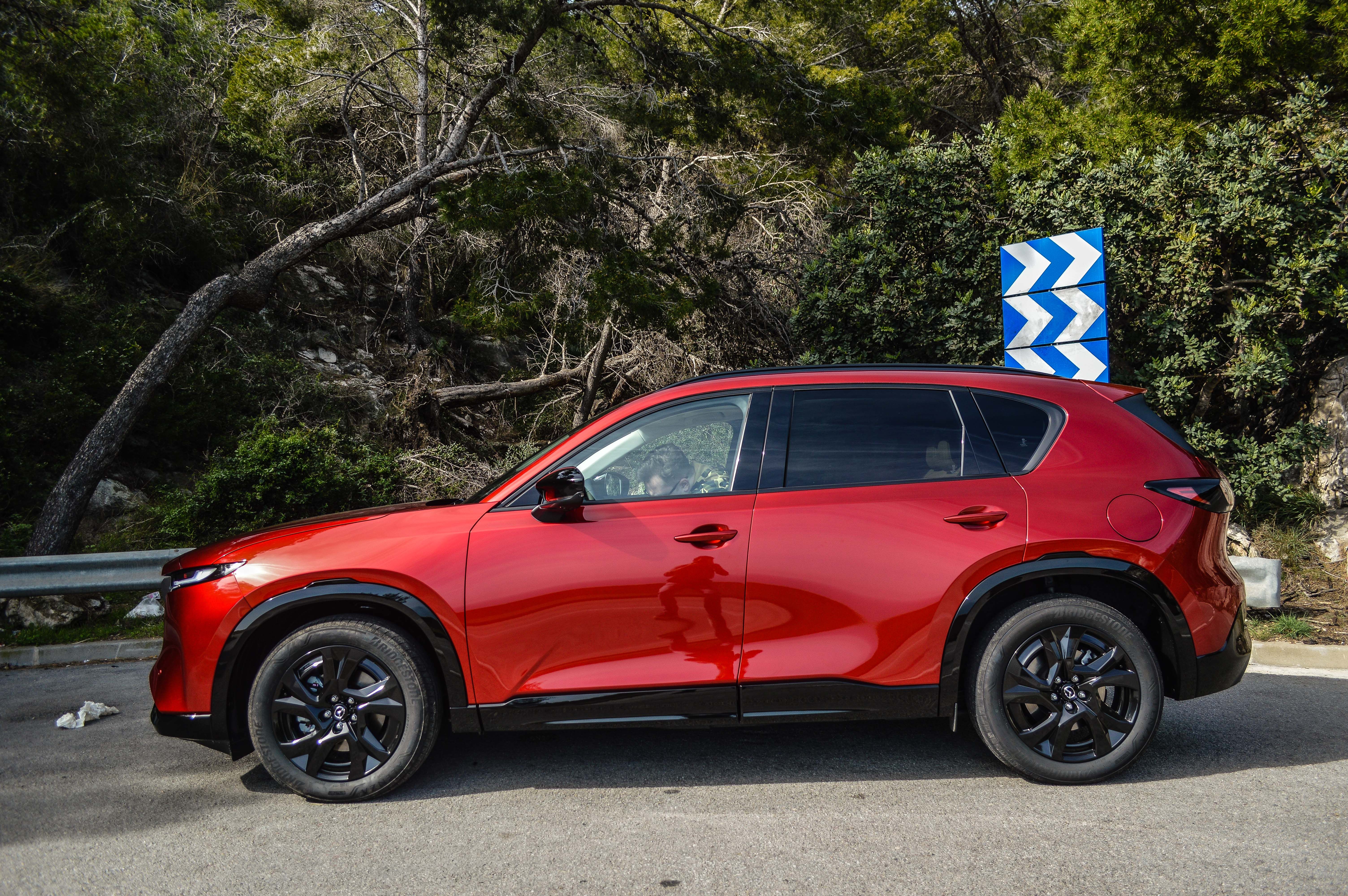 Prin contact cu Mazda CX-5 2026: Japonezii dovedesc că știu în continuare să facă un SUV pe care să vrei cu adevărat să-l conduci - Poza 25