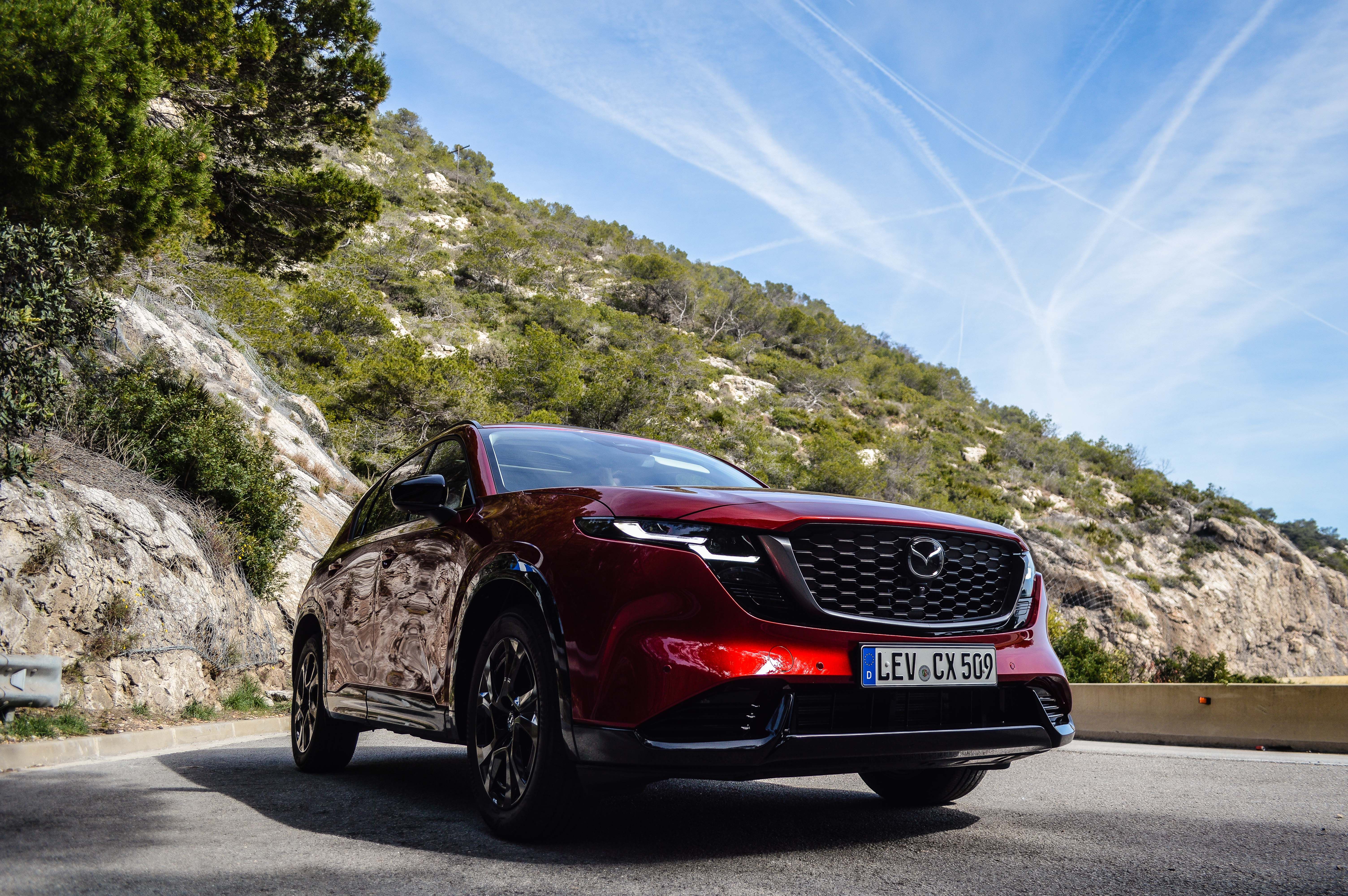 Prin contact cu Mazda CX-5 2026: Japonezii dovedesc că știu în continuare să facă un SUV pe care să vrei cu adevărat să-l conduci - Poza 14