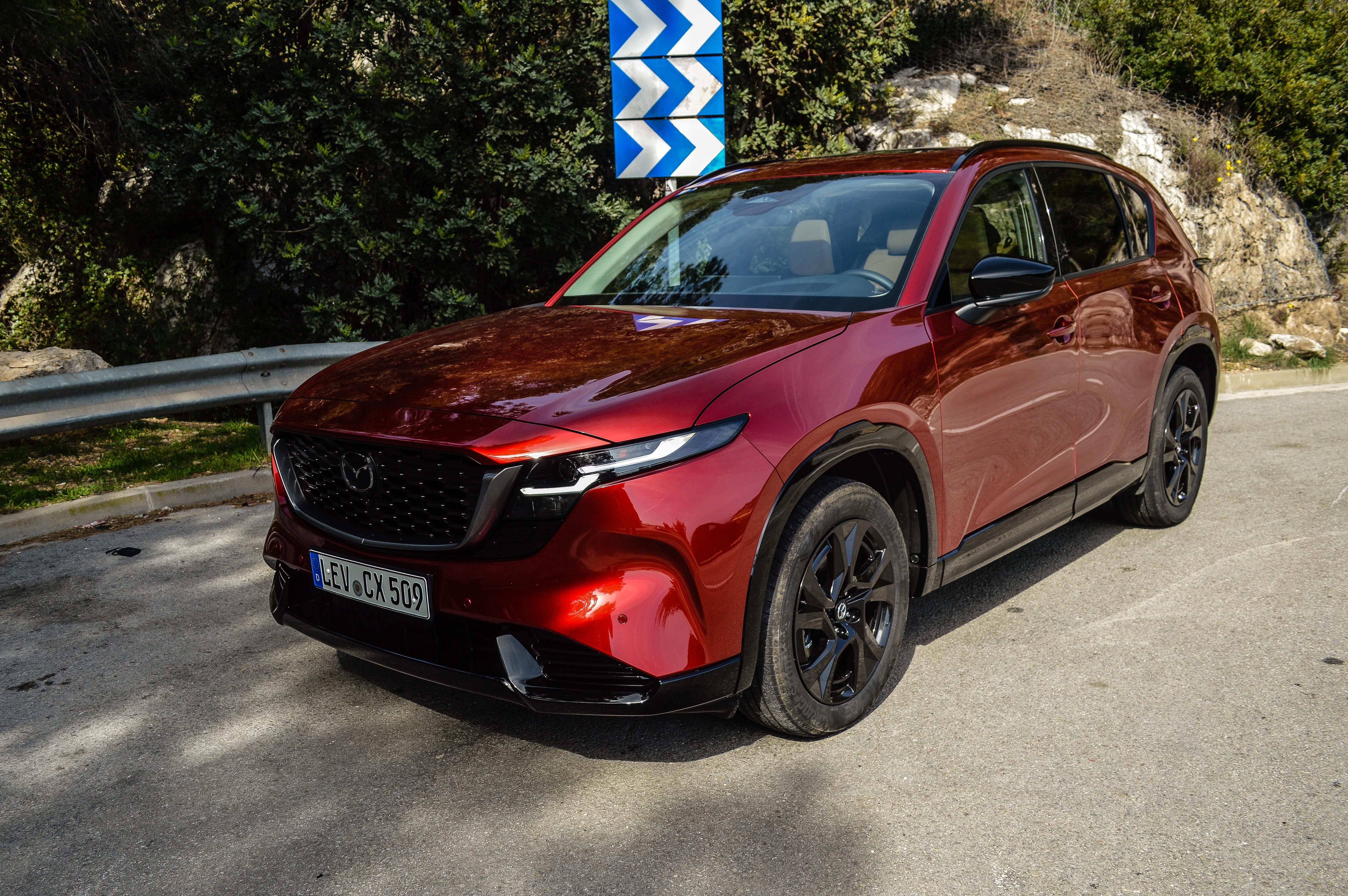 Prin contact cu Mazda CX-5 2026: Japonezii dovedesc că știu în continuare să facă un SUV pe care să vrei cu adevărat să-l conduci - Poza 15