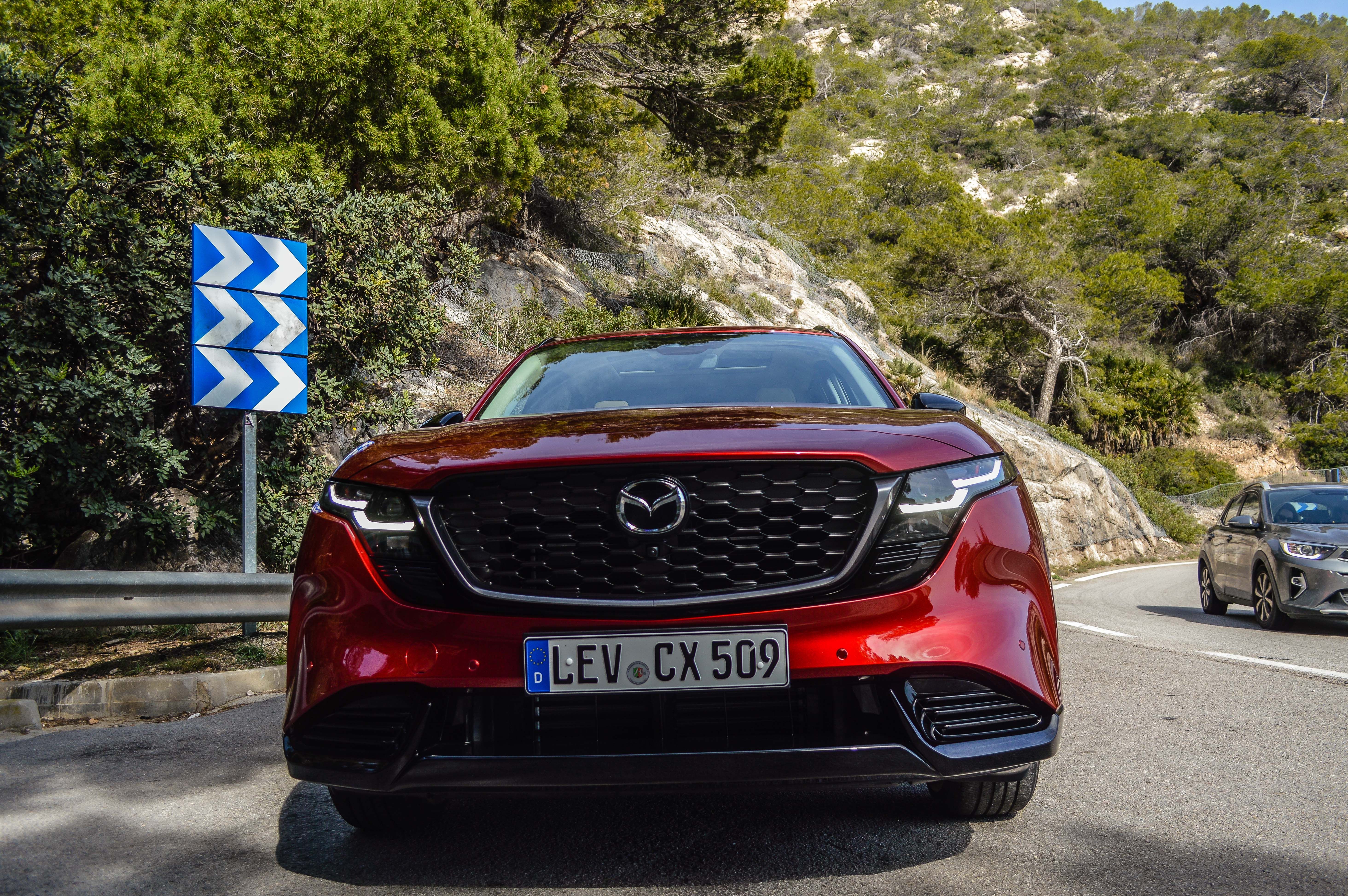Prin contact cu Mazda CX-5 2026: Japonezii dovedesc că știu în continuare să facă un SUV pe care să vrei cu adevărat să-l conduci - Poza 7