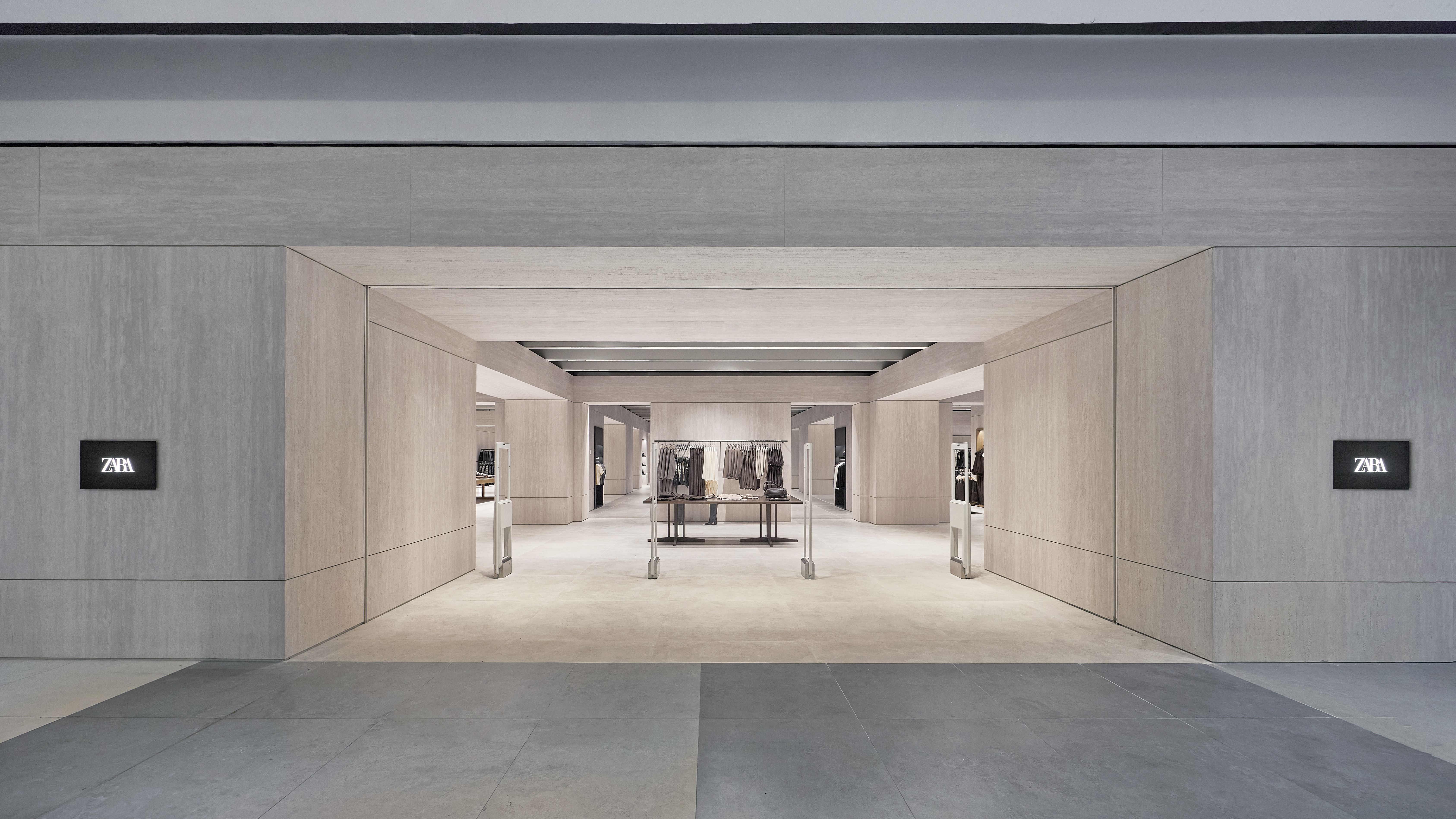 ZARA redeschide magazinul din Sun Plaza în București