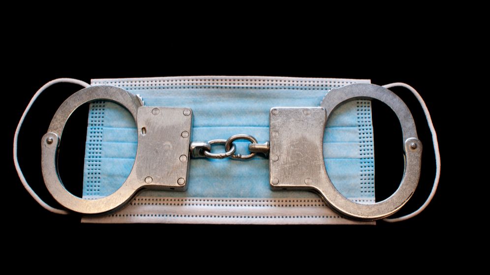 Europol: Pandemia a ajutat extinderea crimei organizate