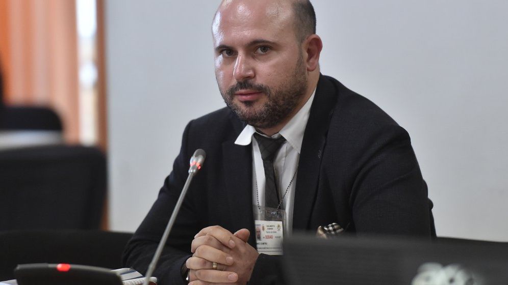 ROBOR ajunge la 2% peste un an, iar dobânzile bancare la 5% - Predicția șefului FNGCIMM