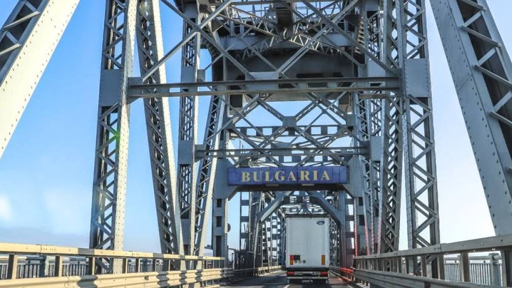 Trafic infernal în zona Podului Prieteniei Giurgiu-Ruse: rutele alternative