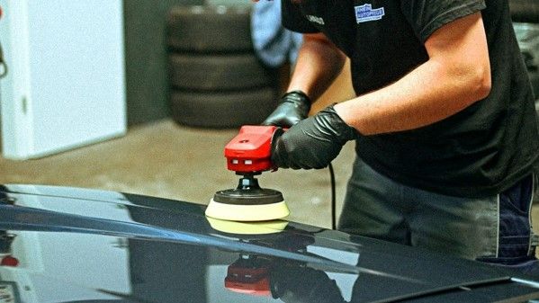 Mașina de serviciu, parte din imaginea companiei: cum menții autoturismele îngrijite fără costuri excesive