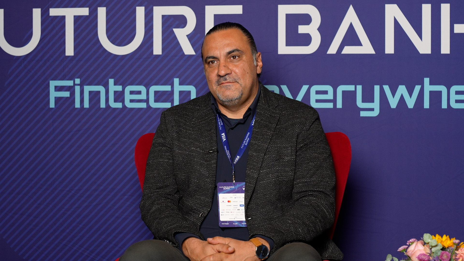 AI-ul le dă un avantaj hackerilor. Avertismentul Data Core Systems: Băncile trebuie să se pregătească pentru atacuri mai complexe