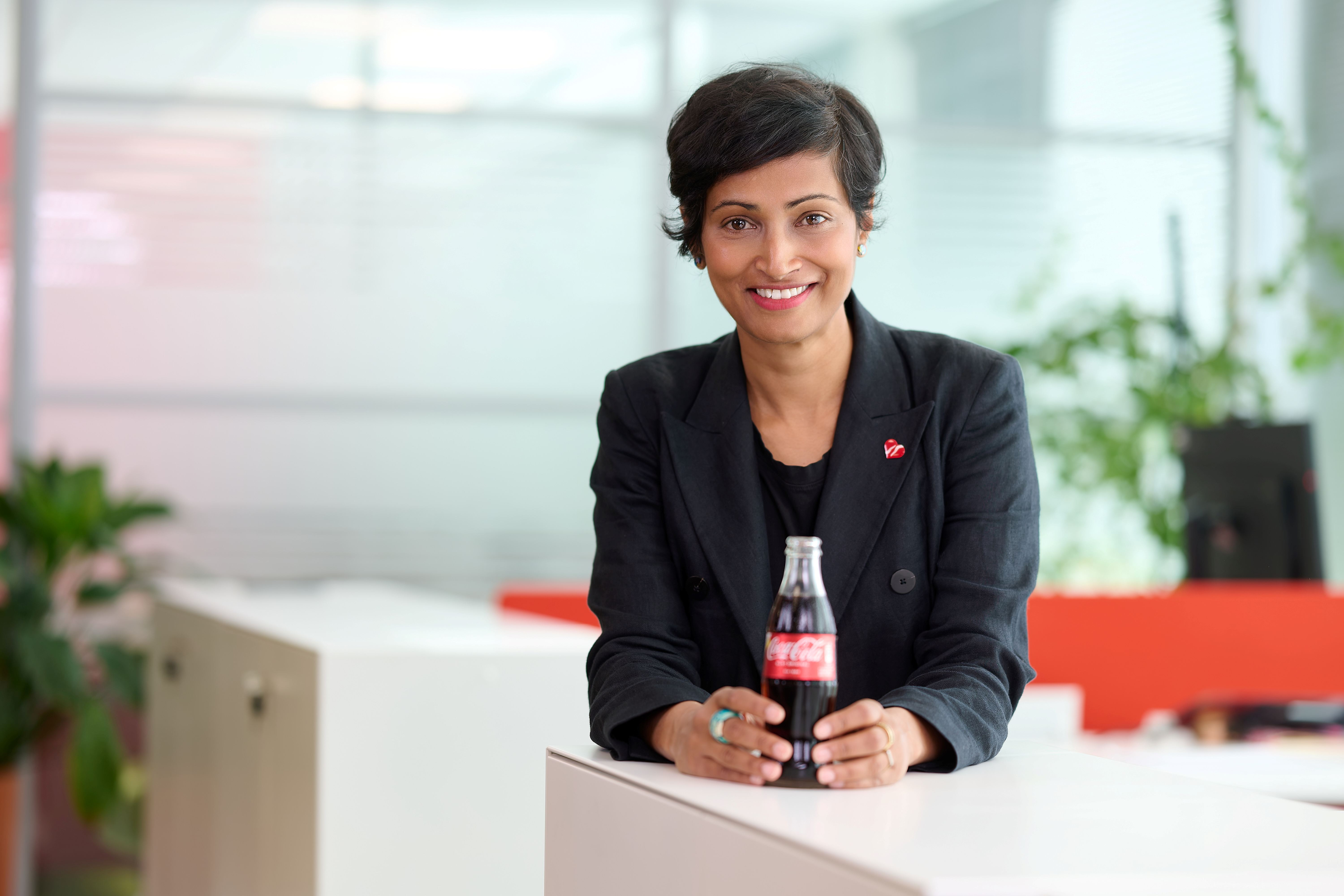 Schimbări majore în conducerea Coca-Cola România. Cine preia pozițiile-cheie