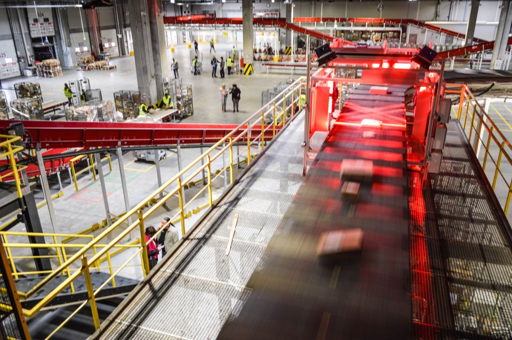 GALERIE FOTO | Cum arată cel mai mare centru logistic al Sameday - Imagine 50