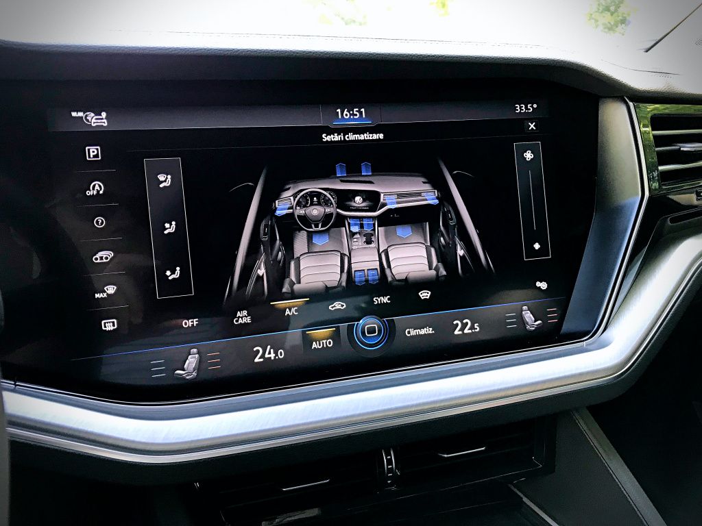 Volkswagen Touareg - Imagine 1