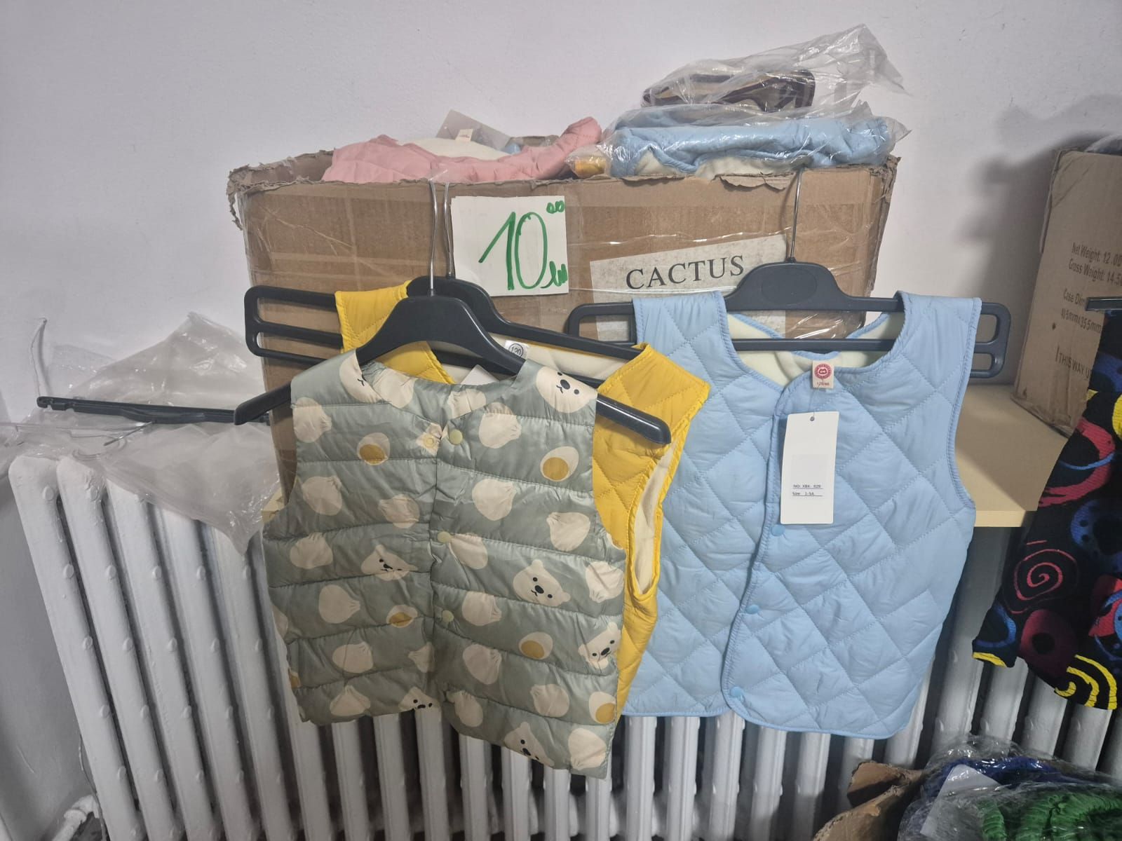 FOTO | Magazinul ANAF din București a primit marfă din Turcia. Fiscul s-a conformat și și-a pus POS - Poza 4