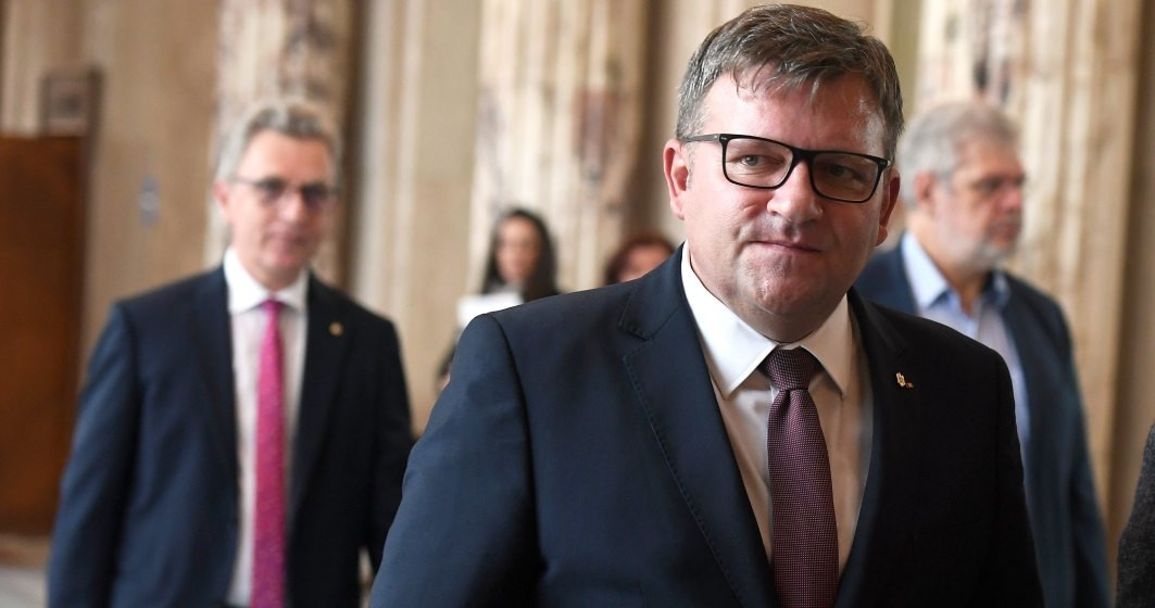 Marius Budăi: Mai bine la anticipate decât să votăm un premier care ne anunţă că va continua guvernarea Bolojan