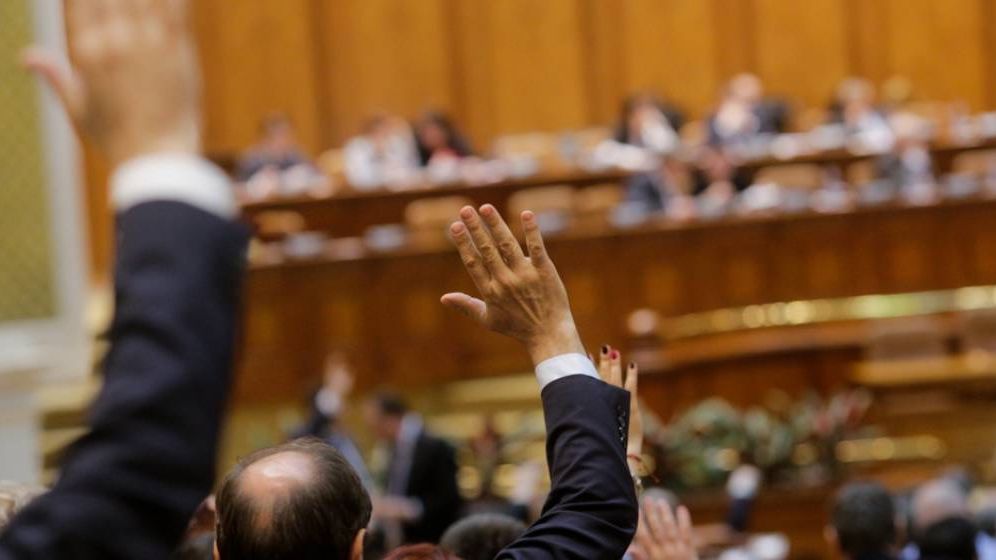 BREAKING NEWS | Moțiunea impotriva Guvernului Ciolacu a picat. De câte voturi aveau nevoie suveraniștii