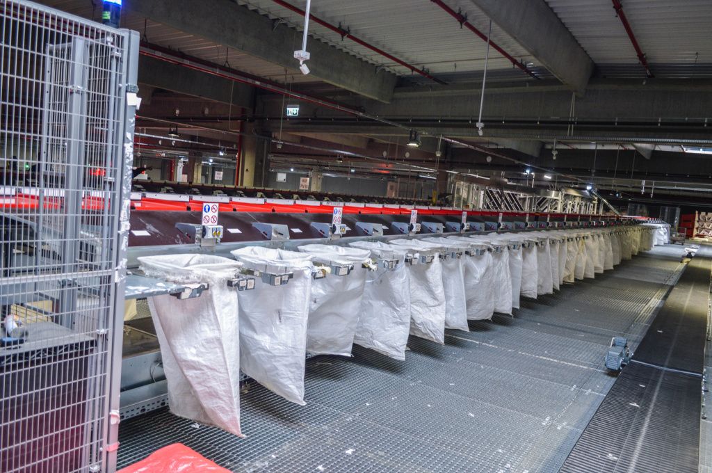 GALERIE FOTO | Cum arată cel mai mare centru logistic al Sameday - Imagine 65