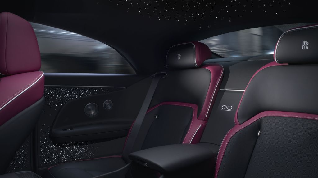 GALERIE FOTO | Rolls-Royce a lansat un nou model. Este cel mai puternic din istorie - Imagine 5