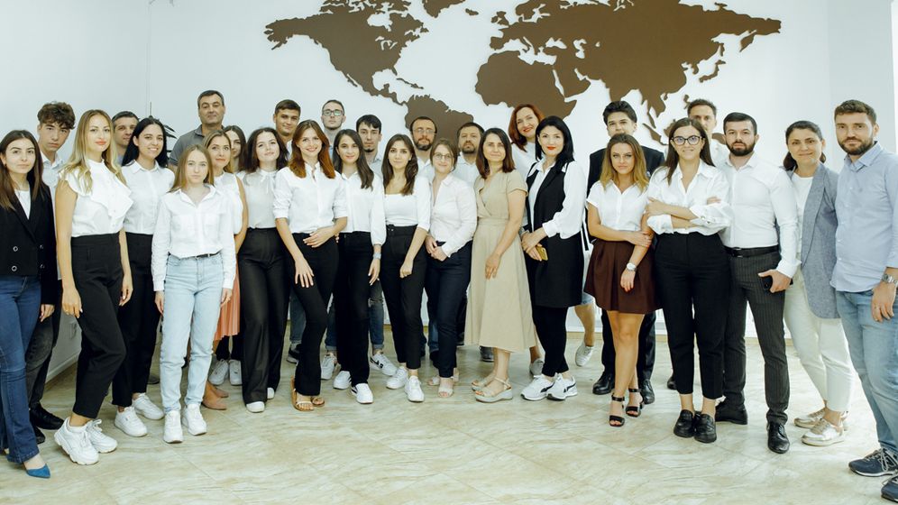 Un An de Succes în Italia - Zbor24 se Extinde Internațional