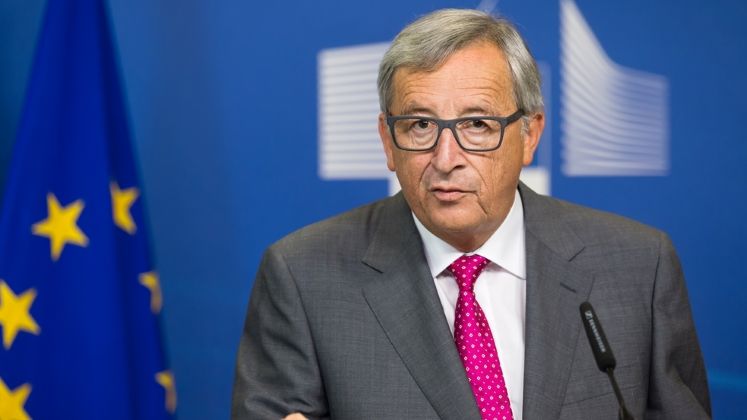 Juncker: Daca legile Justitiei raman asa cum au fost votate de Parlament, discutiile despre MCV si aderarea la Schengen se vor pune in alti termeni