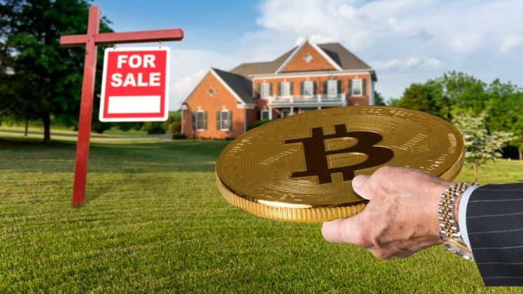Inconstienti si disperati sa se imbogateasca, unii cumparatori de Bitcoin folosesc cardul de credit