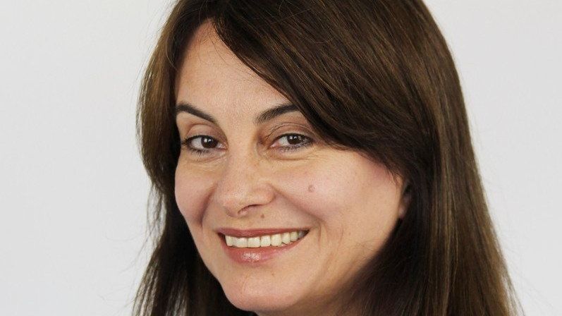 Tanara din Romania ce gestioneaza activitatile de pe trei continente ale unui gigant farmaceutic