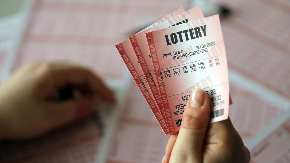 Un american dă în judecată Loteria după ce a fost desemnat din greșeală câștigător